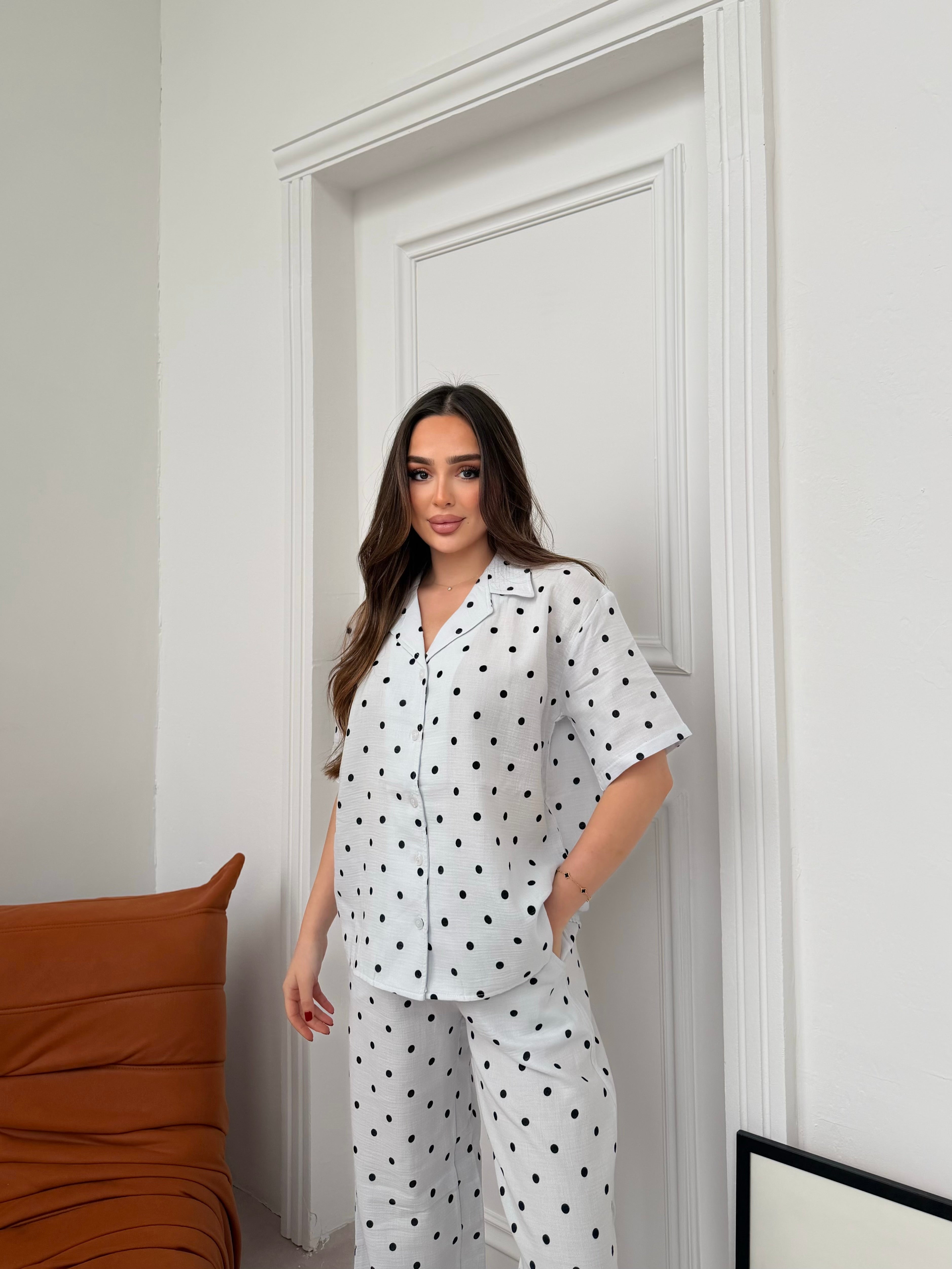 Müslin Uzun Pantolon Nokta Detaylı Pijama Takımı